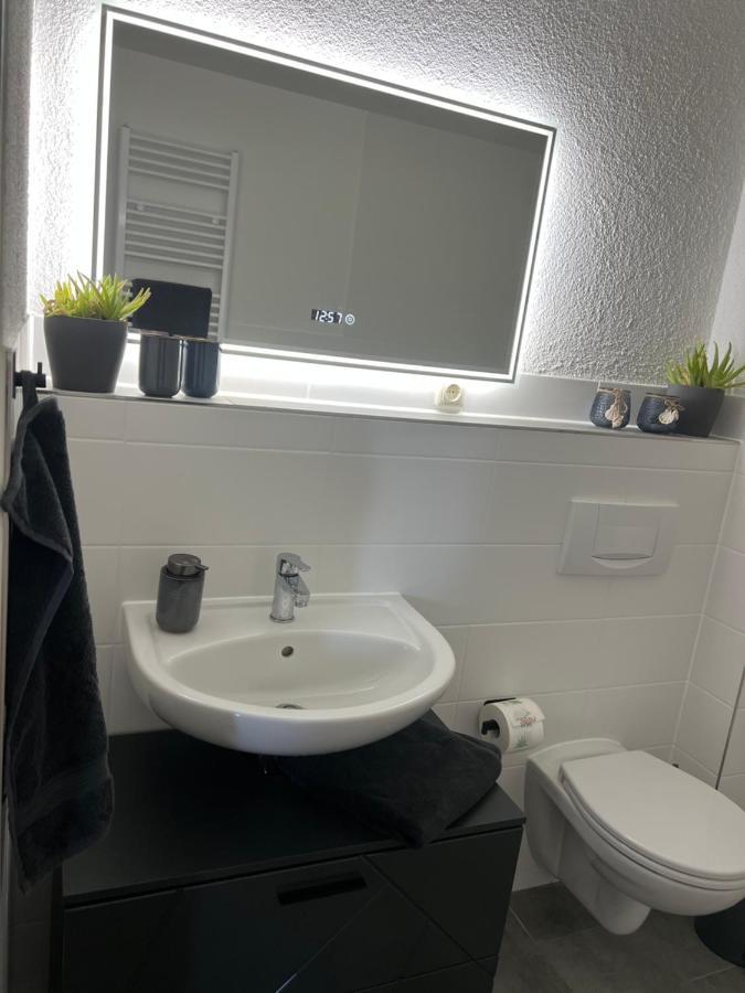 Apartment Juna Mit Tg Stellplatz Lipsko Exteriér fotografie